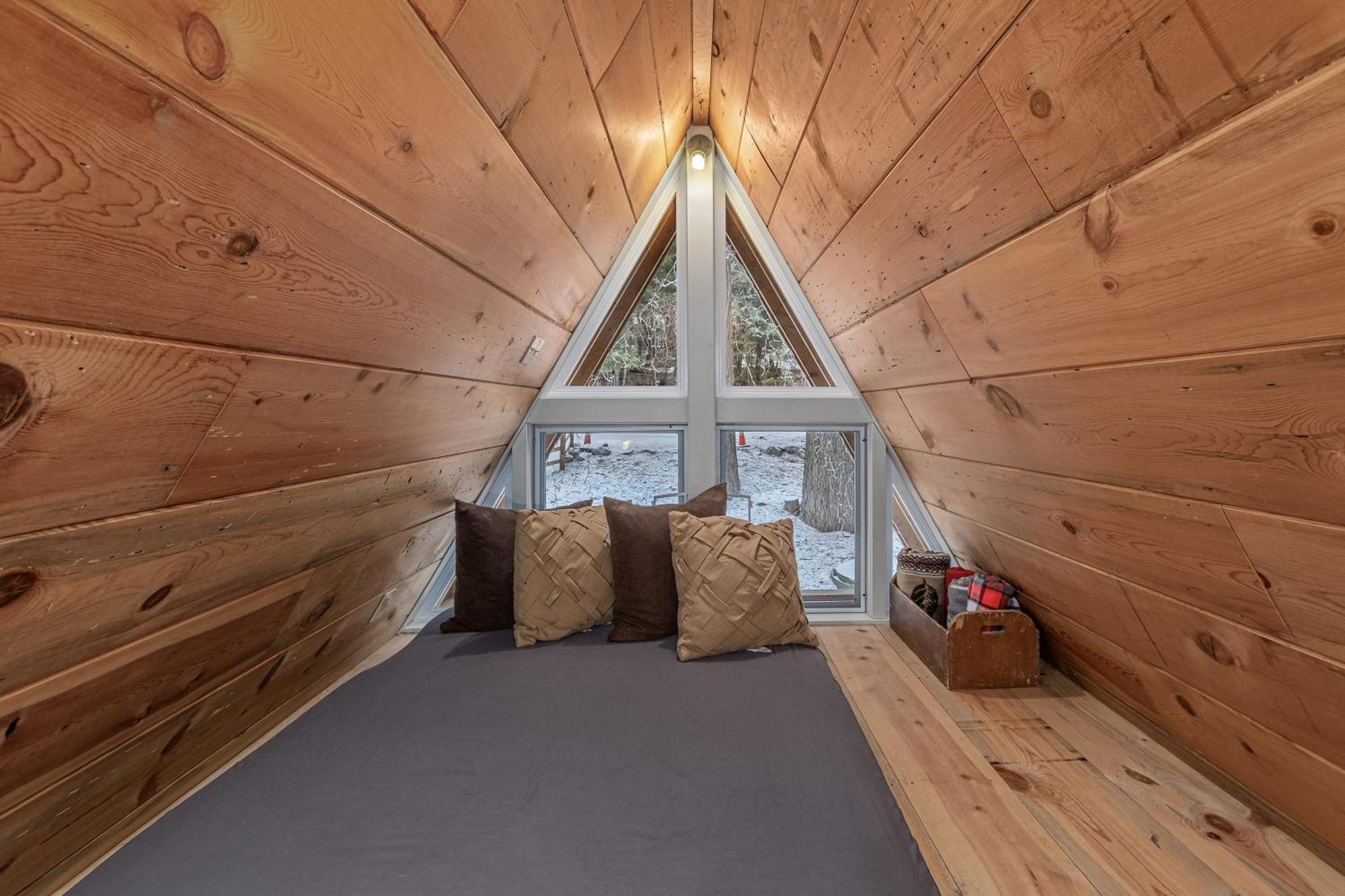 Doc Roy'S Legacy On Fish Lake By Nw Comfy Cabins Leavenworth Exterior photo